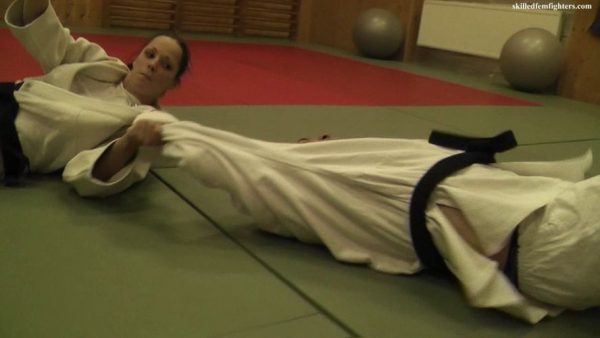 Viktoria judo action-0