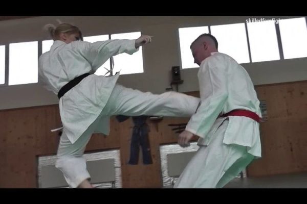 Barborka karate lesson-0