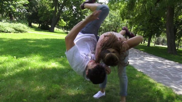 Iveta how to deal with a thief-0